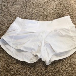 Lululemon white Speed Up short size 2